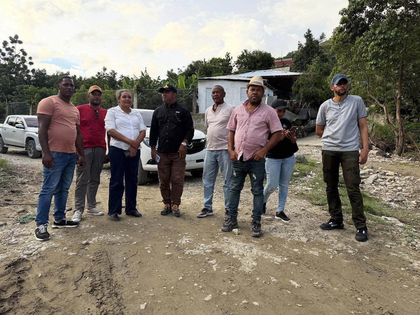 Gobernadora y Obras Públicas se trasladan al municipio de Guayabal