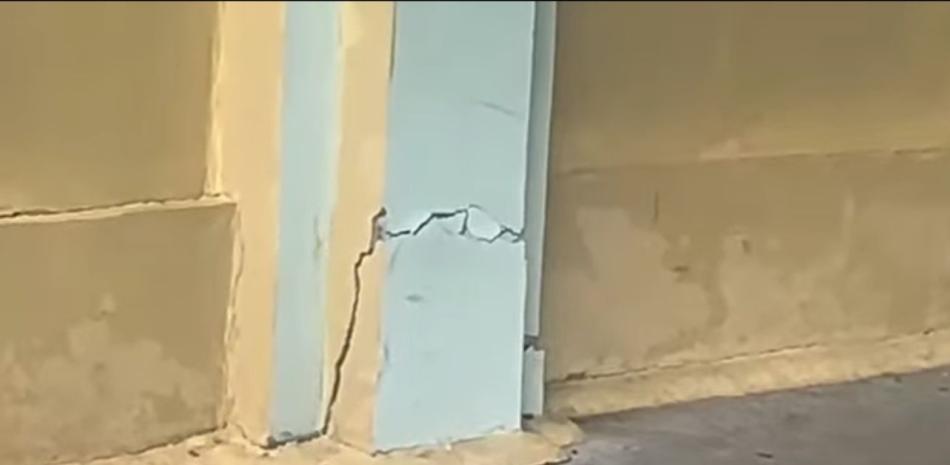 Denuncian deterioro en el Centro Educativo El Caimito La Rosario en Moca