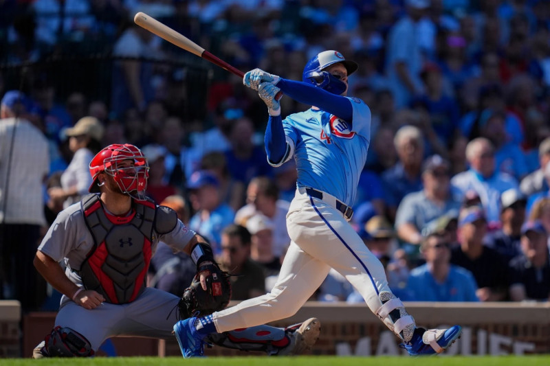 Pete Crow-Armstrong hace el 30-30-30, los Cubs vencen 12-1 a San Luis y se acercan al primer comodín