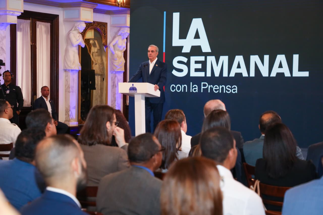 Presidente Abinader destaca estabilidad del sistema financiero nacional con activos superiores a los RD$4 billones y crecimiento ininterrumpido de 85.6%