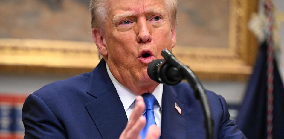 Trump tendrá reunión con jefe de presupuesto para impulsar recortes tras cierre del gobierno