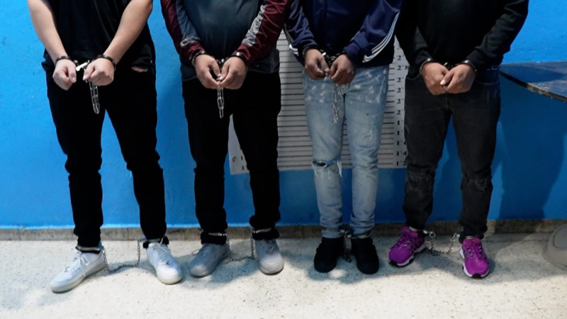 Extraditan a cuatro dominicanos a EE.UU. por fraude electrónico y lavado de activos