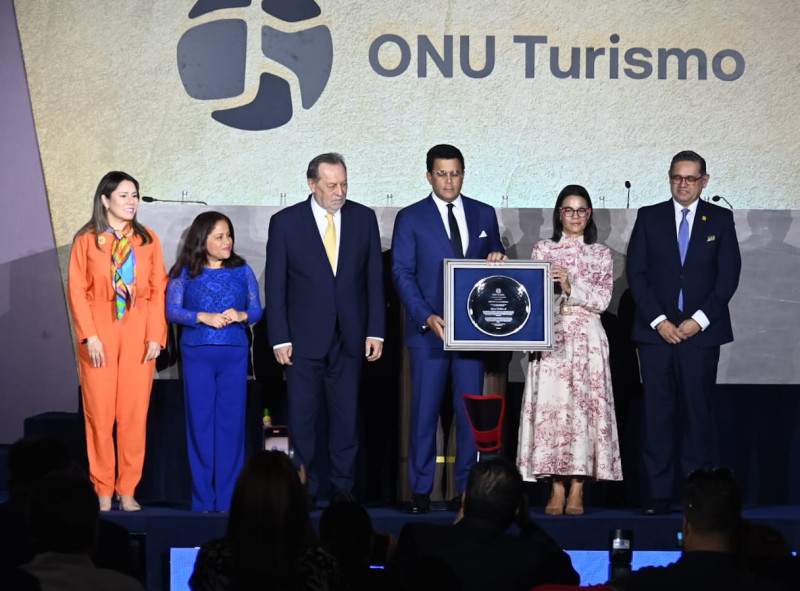 ONU-Turismo otorga reconocimiento a David Collado como «Ministro de Las Américas»