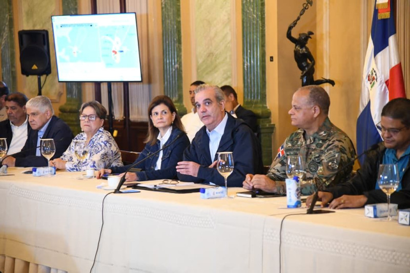 Gobierno llama a la vuelta a la “normalidad”