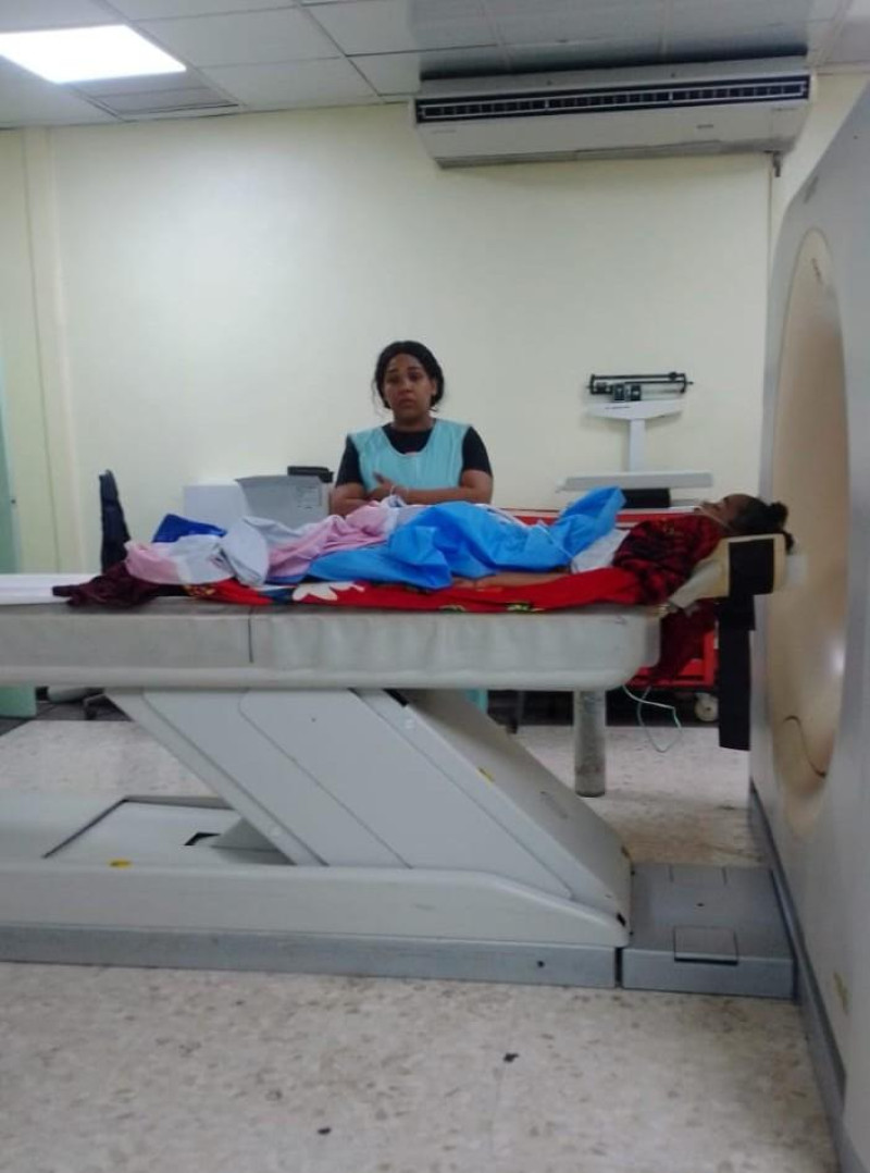 Bala perdida deja sin movilidad a niña en Capotillo; soñaba con ser de las Reinas del Caribe