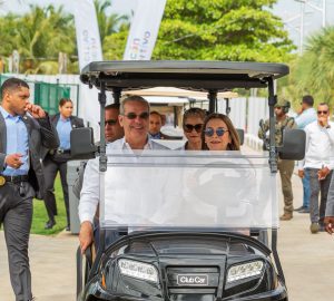 Presidente Abinader y alcaldesa Carolina Mejía inauguran Malecón Deportivo, nuevo punto de encuentro del deporte dominicano