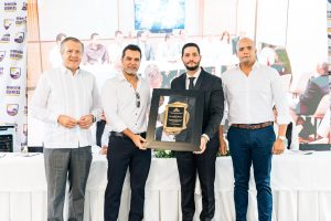 ADITOP reconoce en rendición de cuentas a Alexander Rodríguez “El Hijo del Pueblo” por sus aportes al desarrollo de La Otra Banda