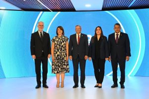 AGUILERA REAFIRMA COMPROMISO DE BANRESERVAS CON LA ÉTICA Y LA TRANSPARENCIA.-