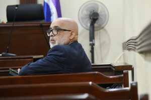Condenan a seis meses de prisión a Ángel Martínez por difamar a Milagros De Camps