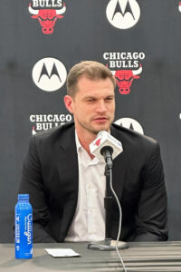 Tiago Splitter toma las riendas como entrenador de los Bulls de Chicago