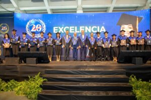 Presidente Abinader encabeza vigésima graduación ordinaria del ITLA, la más grande en la historia de la institución, con cifra récord de 642 nuevos profesionales tecnológicos