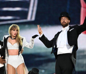 Taylor Swift y Travis Kelce donan 26 millones de dólares a organizaciones de caridad