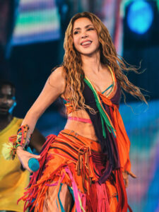 Shakira advierte a los medios sobre difusión de contenido con su imagen creado con IA