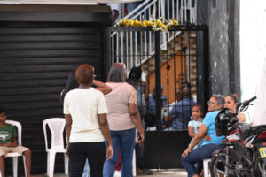 Madre es detenida tras la muerte de su hija de 10 años en Batey Bienvenido