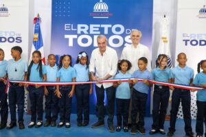 Presidente Abinader entrega moderna Escuela Básica Minerva Mirabal y amplía el acceso a una educación de calidad para más de 900 estudiantes en Los Cerros de Sabana Perdida