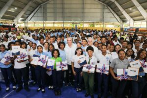 Presidente Abinader impulsa una educación con más oportunidades, mejores condiciones de aprendizaje y mayor cercanía con las comunidades