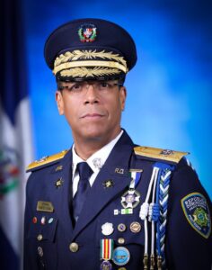 Presidente Abinader designa nuevo inspector general de la Policía Nacional