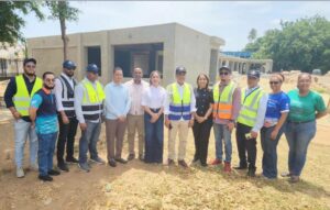 Más de 35 nuevas aulas incorporadas y 31 escuelas rehabilitadas para el nuevo año escolar en Mao, Valverde