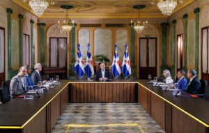 Gobierno presenta despliegue operativo integral para garantizar el inicio exitoso del año escolar