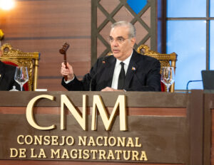 Presidente Abinader da inicio a sesión de entrevistas públicas a siete jueces de la Suprema Corte de Justicia
