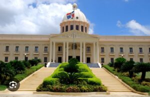 Poder ejecutivo dicta reglamento relativo a la supervisión y regulación del béisbol en la República Dominicana