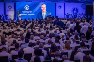 Tensiones, señalamientos y juramentaciones se apoderan de la contienda interna del PRM