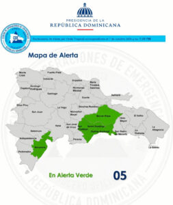Por efectos de activa onda tropical hay varias provincias en alerta verde