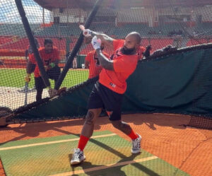Zoilo Almonte es acusado de violencia doméstica