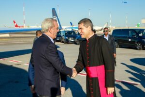 Presidente Abinader informa que invitará oficialmente al papa León XIV a visitar República Dominicana en 2027 durante su visita de Estado al Vaticano