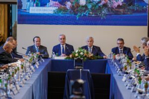 Presidente Abinader llama a empresarios italianos a invertir en República Dominicana y destaca complementariedad económica entre ambos países
