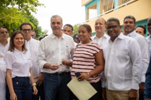 Presidente Abinader encabeza jornada de inclusión social 